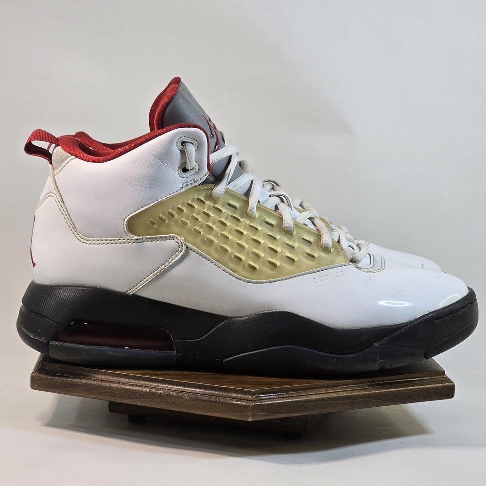 Jordan Jumpman Two Trey Shoes Mens Size 8.5‎ Basketball CD6107-101